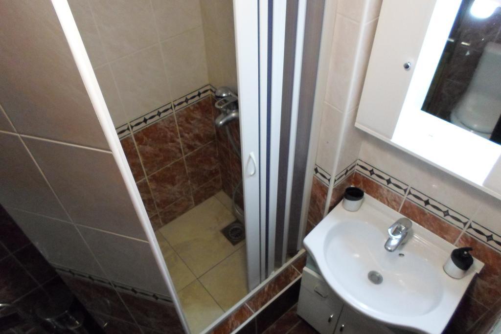 Holiday Home Stone House Perast Esterno foto