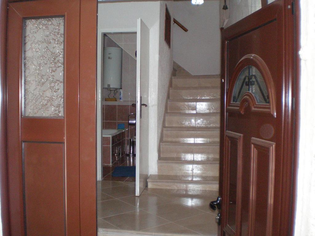 Holiday Home Stone House Perast Esterno foto