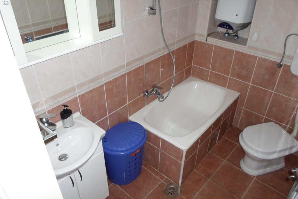 Holiday Home Stone House Perast Esterno foto